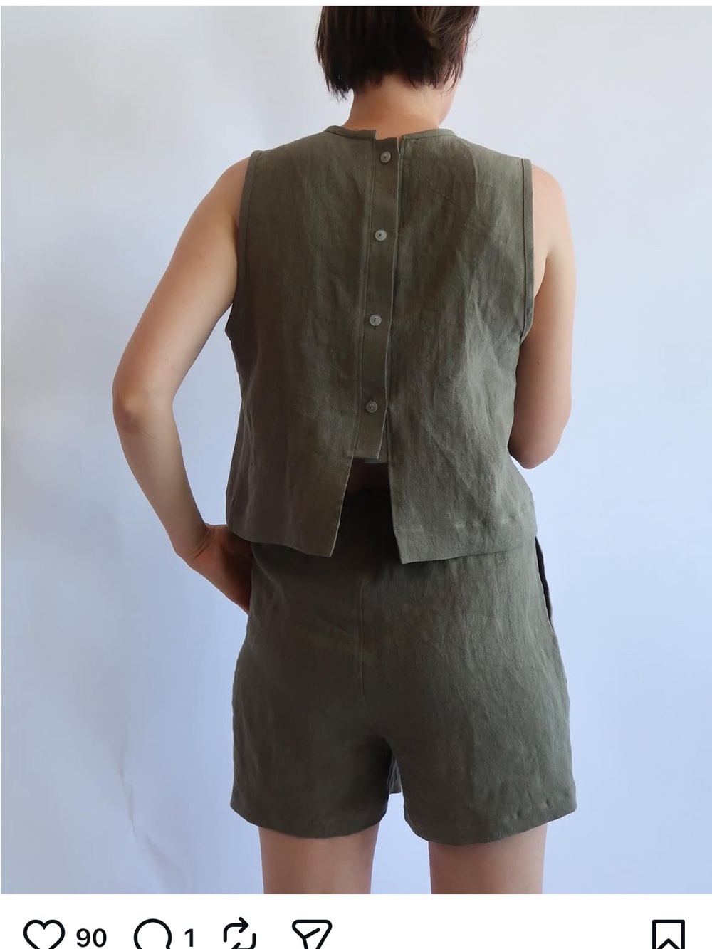Korinne Vader - Martine Linen Shorts - Olive/Moss